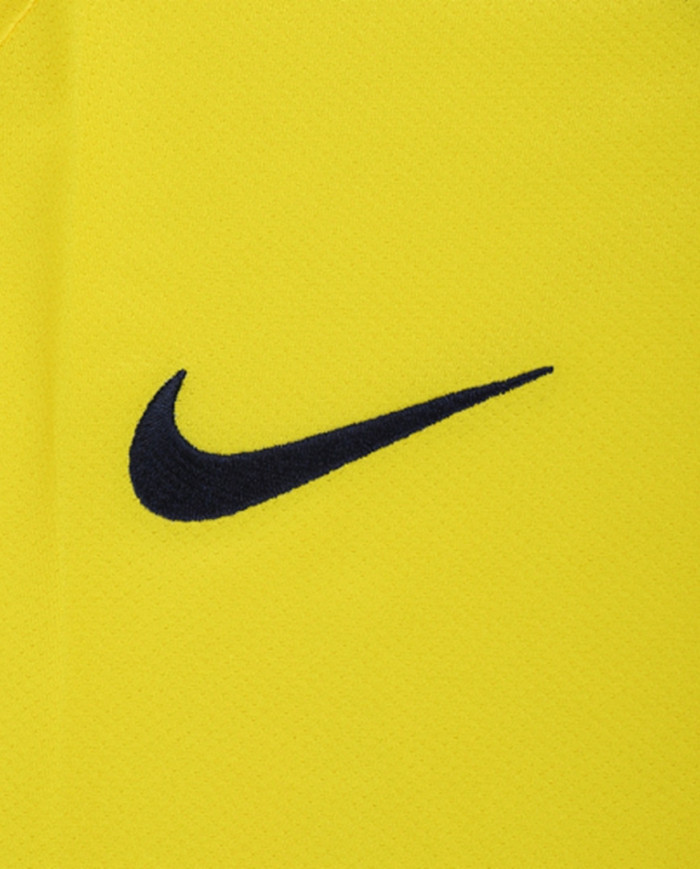 Retro Barcelona Away Jersey 2008/09