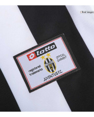 Retro Juventus Home Jersey 2001/02