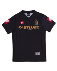 Retro Juventus Away Jersey 2001/02