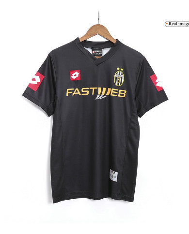 Retro Juventus Away Jersey 2001/02 Retro Juventus Away Jersey 2001/02