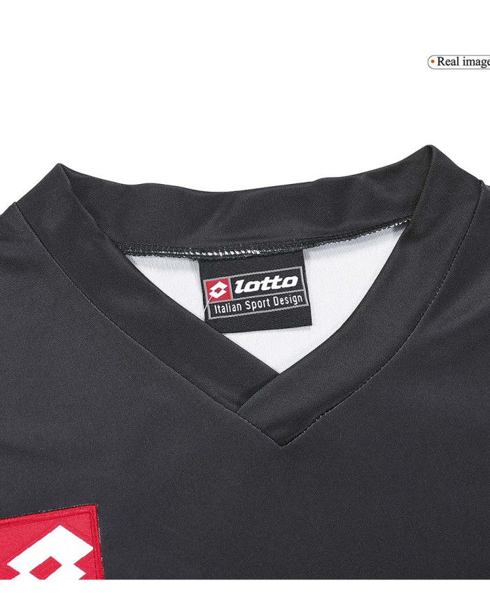 Retro Juventus Away Jersey 2001/02