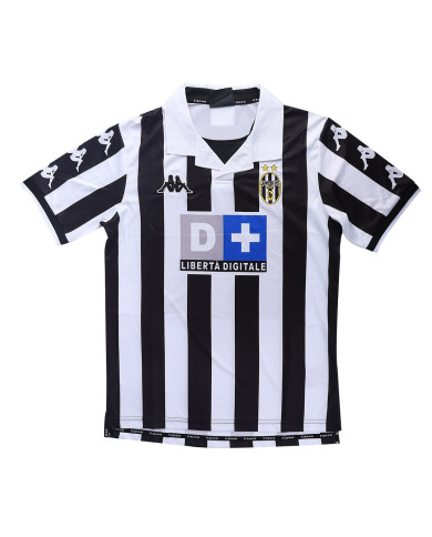 Retro Juventus Home Jersey 1999/00 Retro Juventus Home Jersey 1999/00