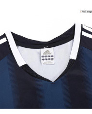 Retro Newcastle United Away Jersey 2004/05