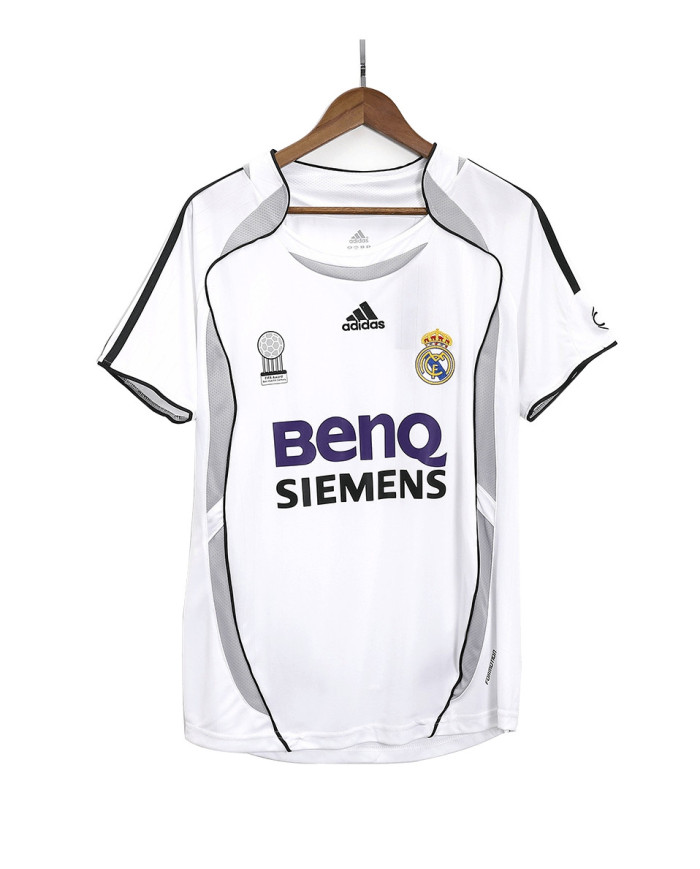 Retro Real Madrid Home Jersey 2006/07