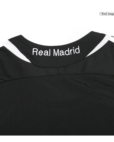 Ronaldo 9 Real Madrid Retro Away Jersey 2006/07 Ronaldo 9 Real Madrid Retro Away Jersey 2006/07
