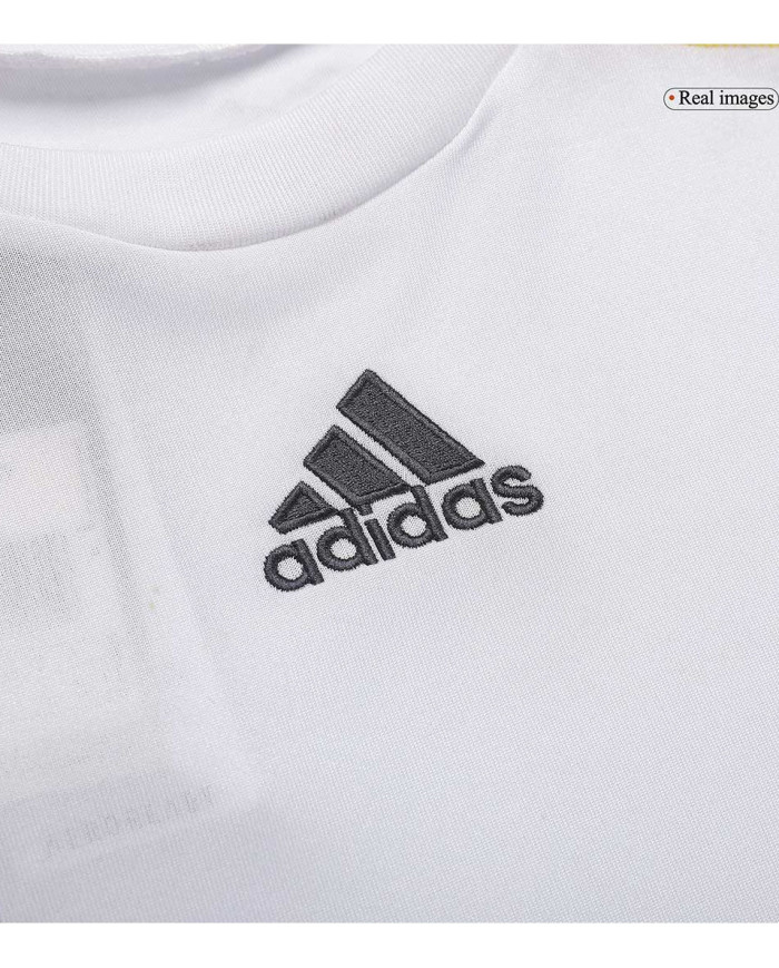 KAKA' 8 Retro Real Madrid Home Jersey 2009/10