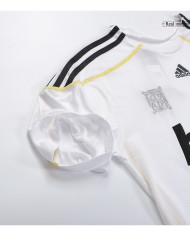 KAKA' 8 Retro Real Madrid Home Jersey 2009/10
