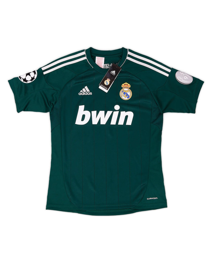 Retro Real Madrid Third Jersey 2012/13