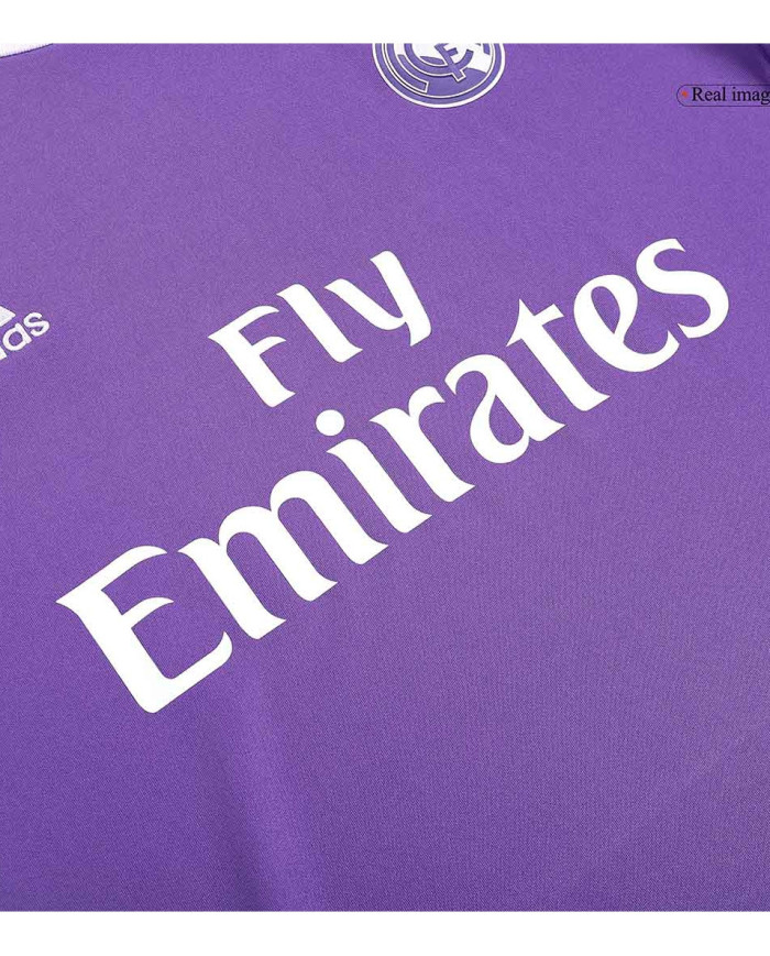 Ronaldo 7 Real Madrid Retro Jersey Away 2016/17