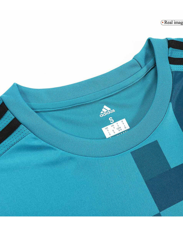 Retro Real Madrid Third Long Sleeve Jersey 2017/18