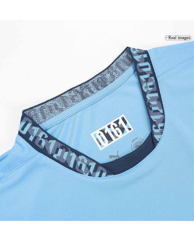 DE BRUYNE 17 Manchester City Home Jersey 2024/25 - UCL Font DE BRUYNE 17 Manchester City Home Jersey 2024/25 - UCL Font