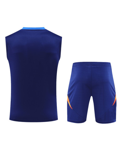 Juventus Pre-Match Vest Kit 2024/25 Juventus Pre-Match Vest Kit 2024/25
